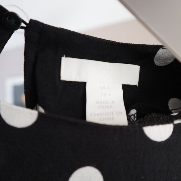 H&M Polka dot Long Sleeves Dress - Size US 4 - Picture 6 of 7